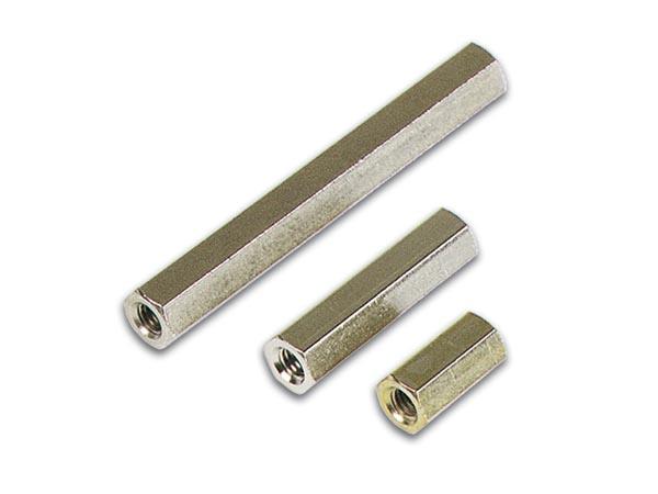 Entretoise métallique femelle - femelle 18mm m3