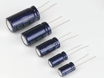 Cond. chim. radial sub-mini 33uf 10v 5x11mm 105°c