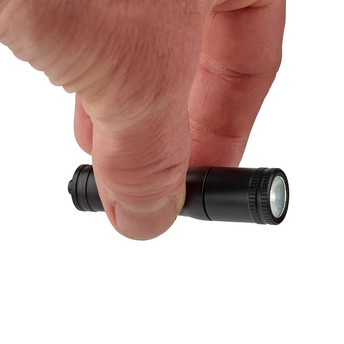 Mini lampe torche led / 3w / 100 lm / 35m / 1.5v aaa