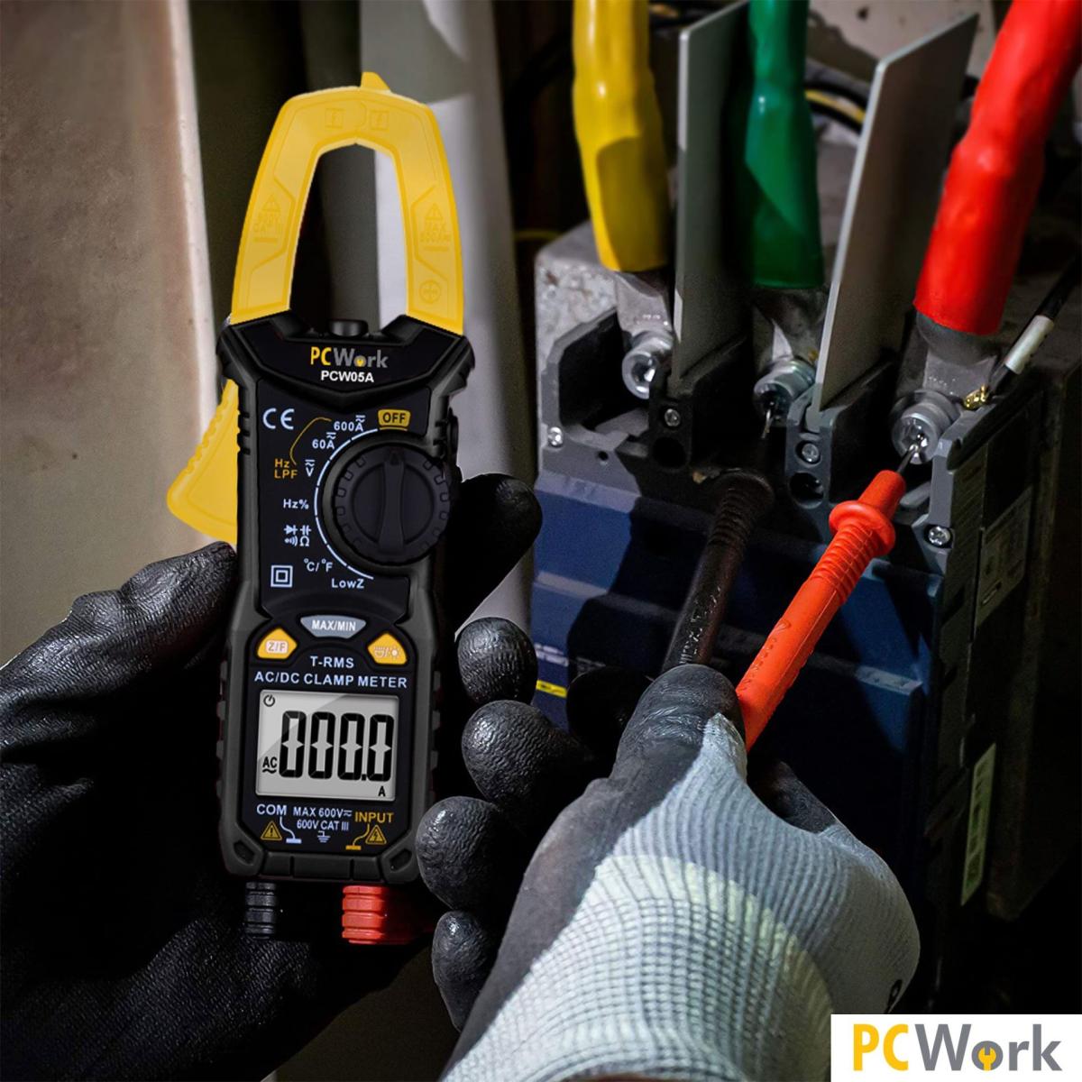 Pince ampèremétrique digital pcwork / 600a dc et ac / capacimètre / ohmmètre / fréquencemètre