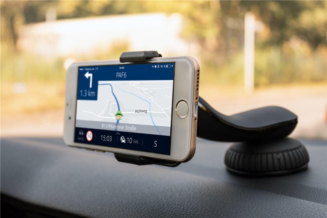 Support universelle pour smartphone pour voiture avec ventouse + tableau de bord